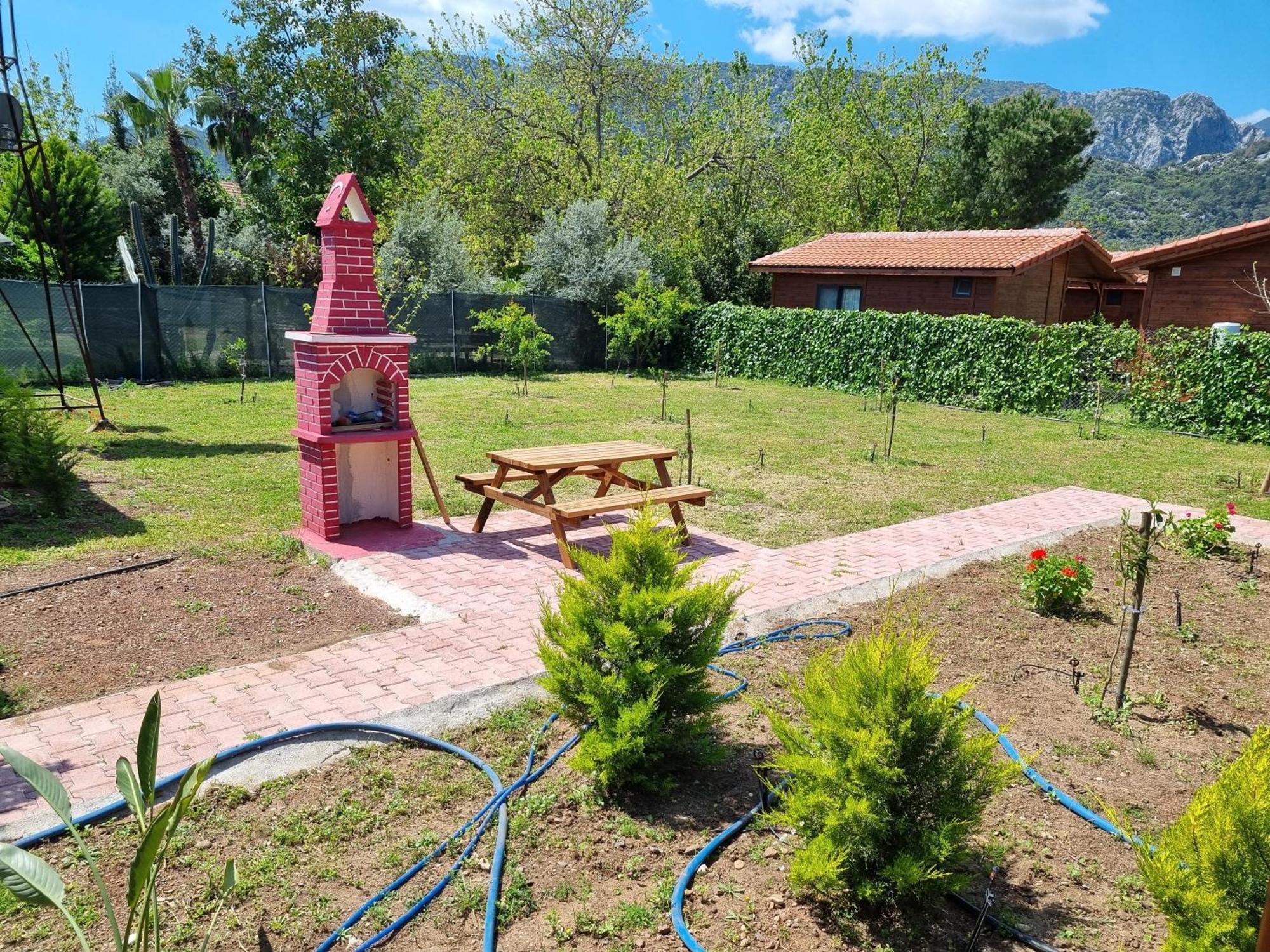 Ugur Pansiyon Bungalows Çıralı Buitenkant foto