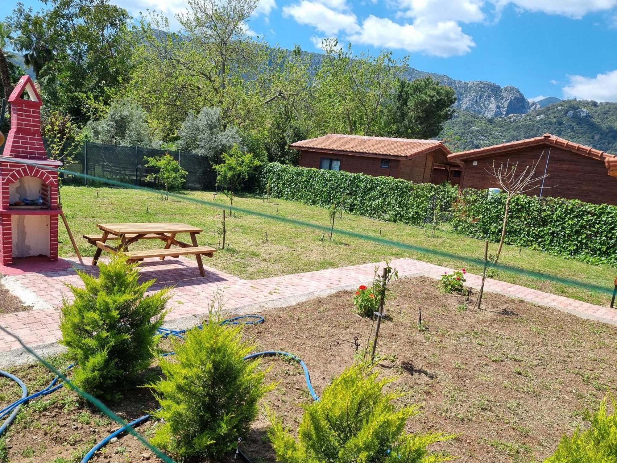 Ugur Pansiyon Bungalows Çıralı Buitenkant foto